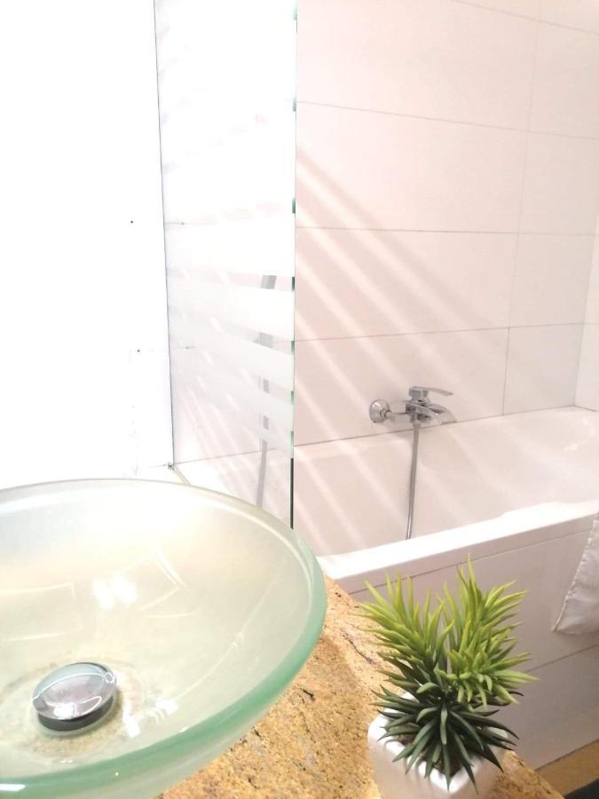 Diamond Apartman Near To Basilica Budapest Ngoại thất bức ảnh